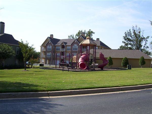 Appling Lakes at Cordova Club Apartments 1392 Equestrian Dr, Cordova