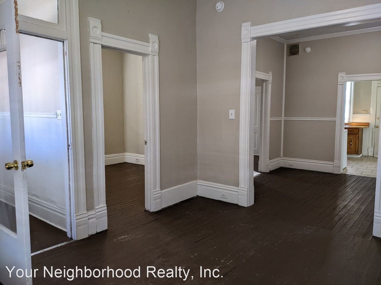 213 N 4th St - Photo 3 of 18