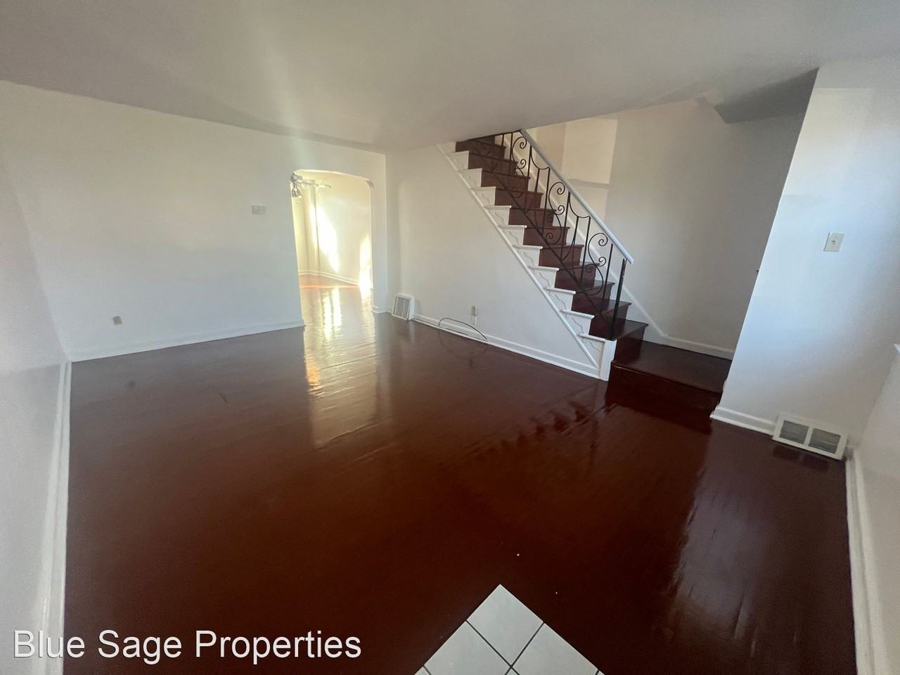 506 S 2nd St - Photo 2 of 19