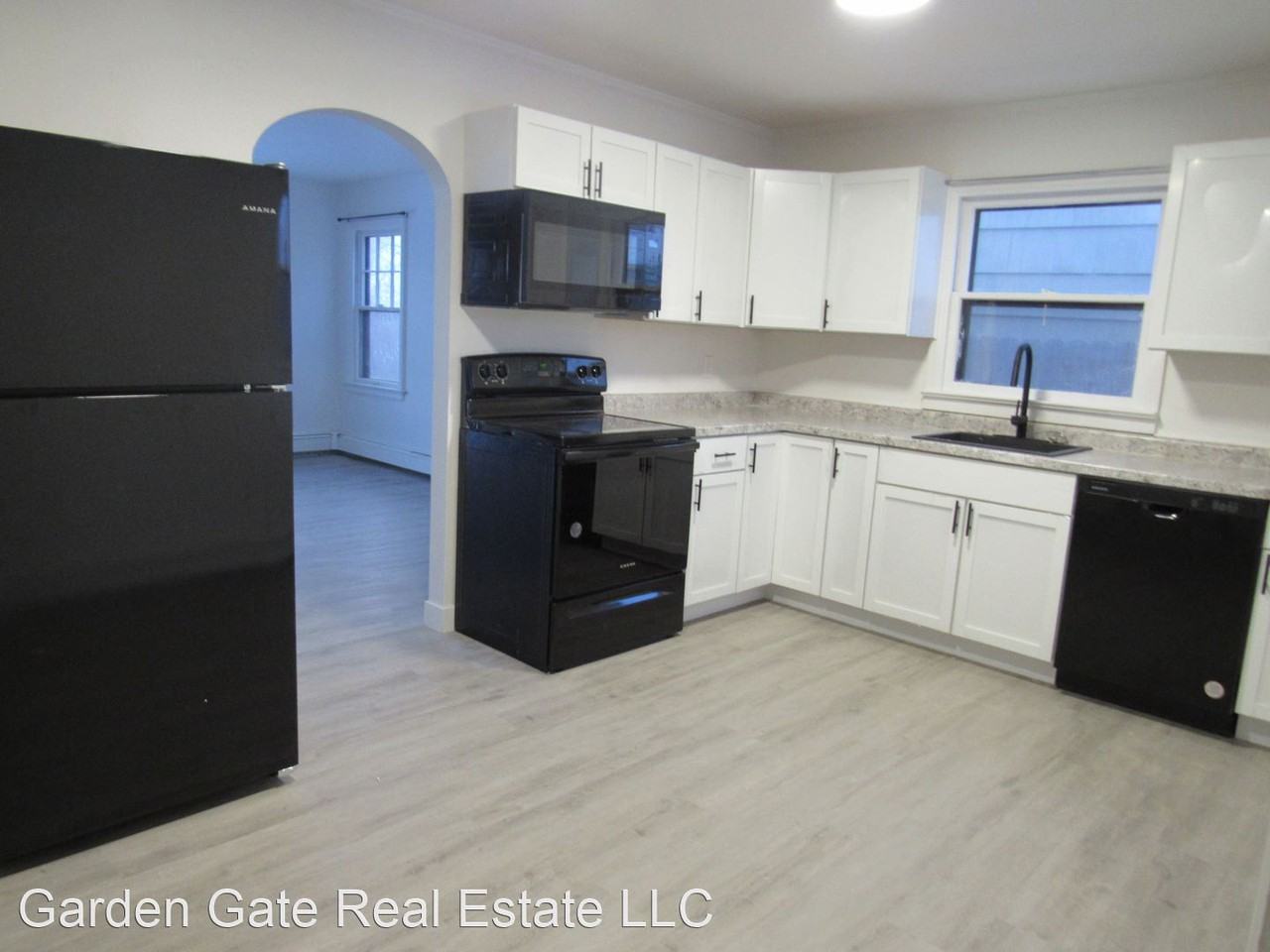 1112 & 1116 S. Boxelder St. - Photo 2 of 15