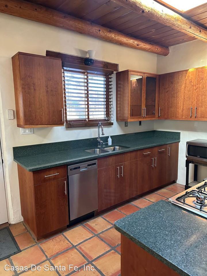 525 1/2 Camino Cabra - Photo 3 of 50