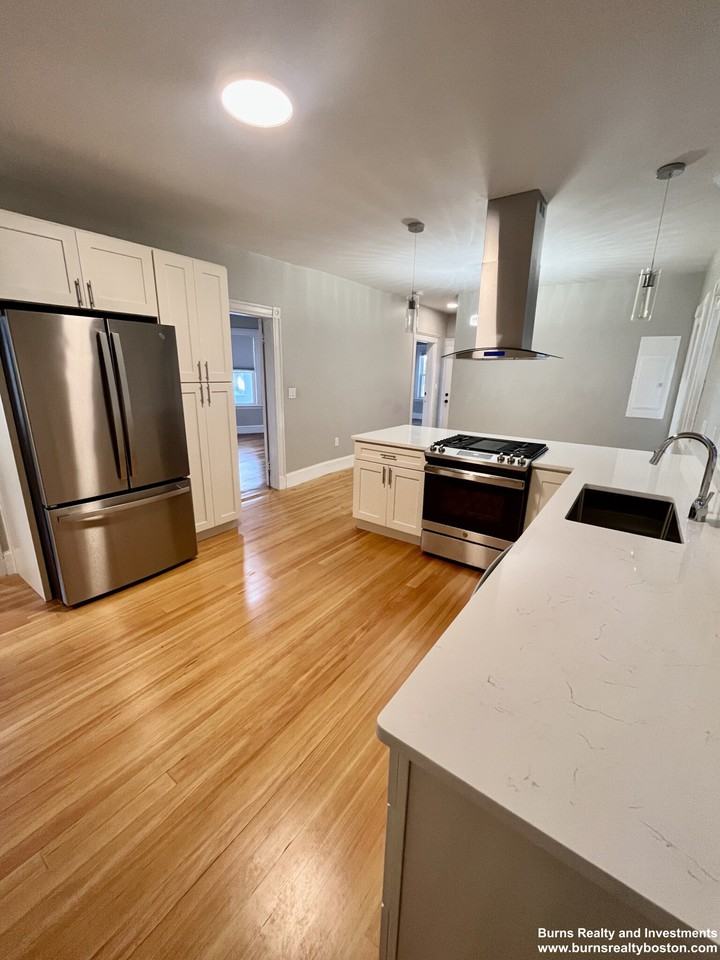 24 Howes St #1 - Photo 4 of 14