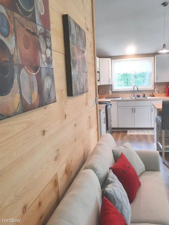 1182 The Woods Rd - Photo 3 of 4