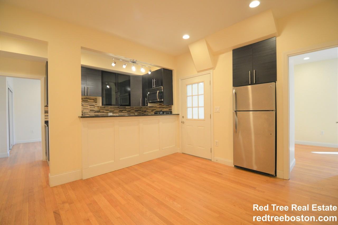 1801 Beacon St #6 - Photo 2 of 16
