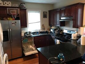 Cambridge & Prospect St #3L - Photo 1 of 1