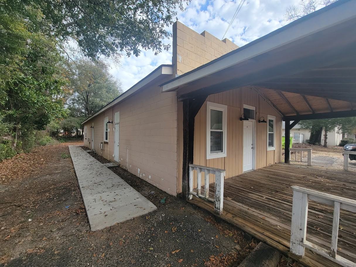 119 Main St - Photo 2 of 9