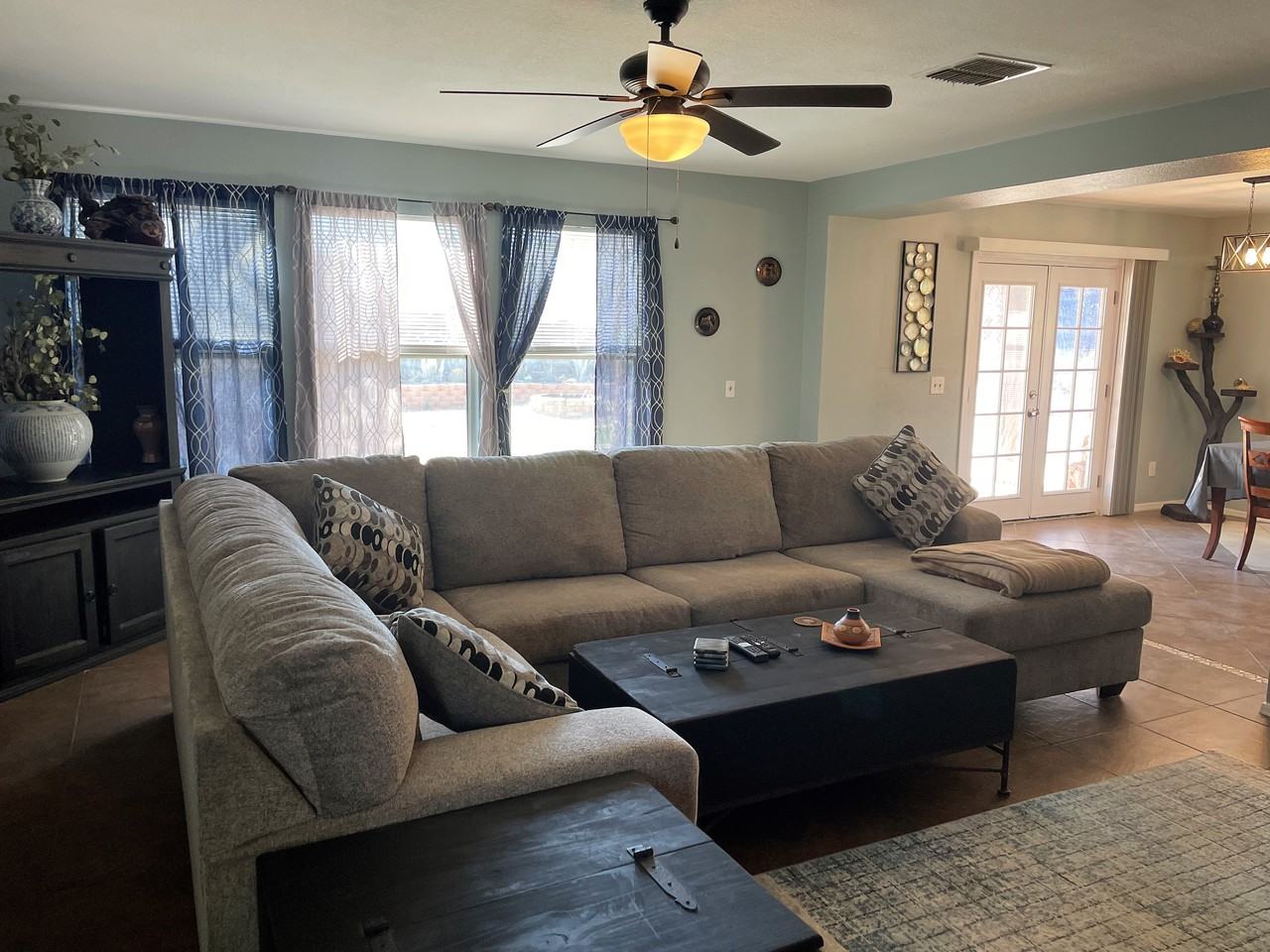 6114 S Earp Wash Ln - Photo 5 of 48