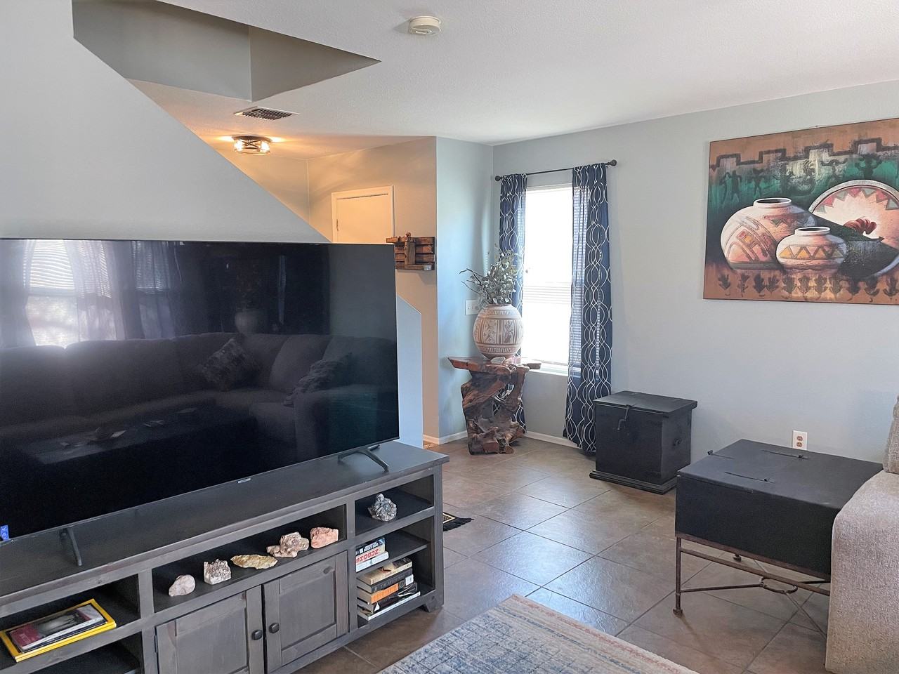 6114 S Earp Wash Ln - Photo 6 of 48