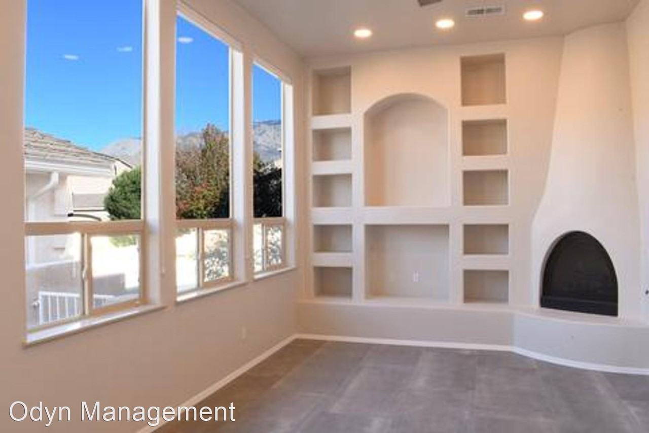 8009 Oso Loco Dr Ne - Photo 3 of 35