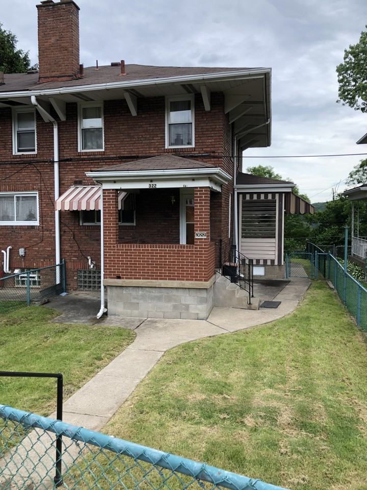 322 New York Avenue - Photo 2 of 15