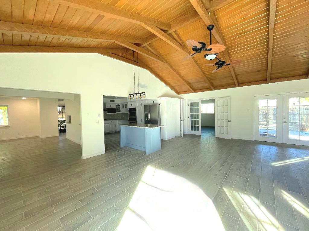 9912 Bermuda Ave - Photo 3 of 14