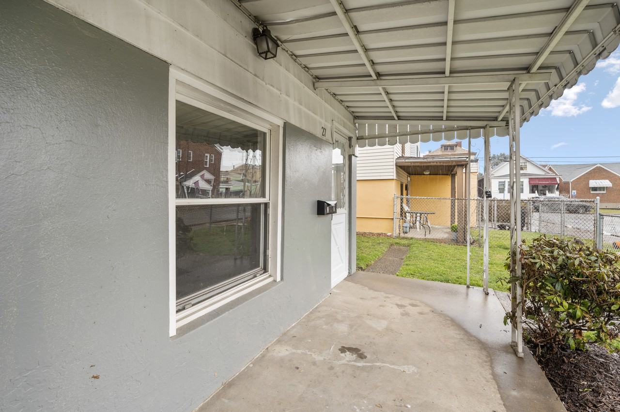 27 Rudolph St #1 - Photo 3 of 25