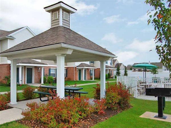 Cedar Bend Apartments 4250 E Hill Rd, Grand Blanc, MI 48439 Zumper