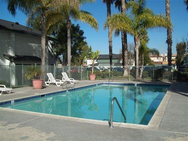 "Casa de Flores Apartments" (619) 690-5802 - Photo 3 of 3