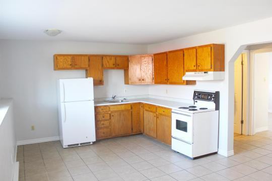 6 Kingsview CourtUnit 2, Rothesay, NB E2E 2K2 2 Bedroom House for 995