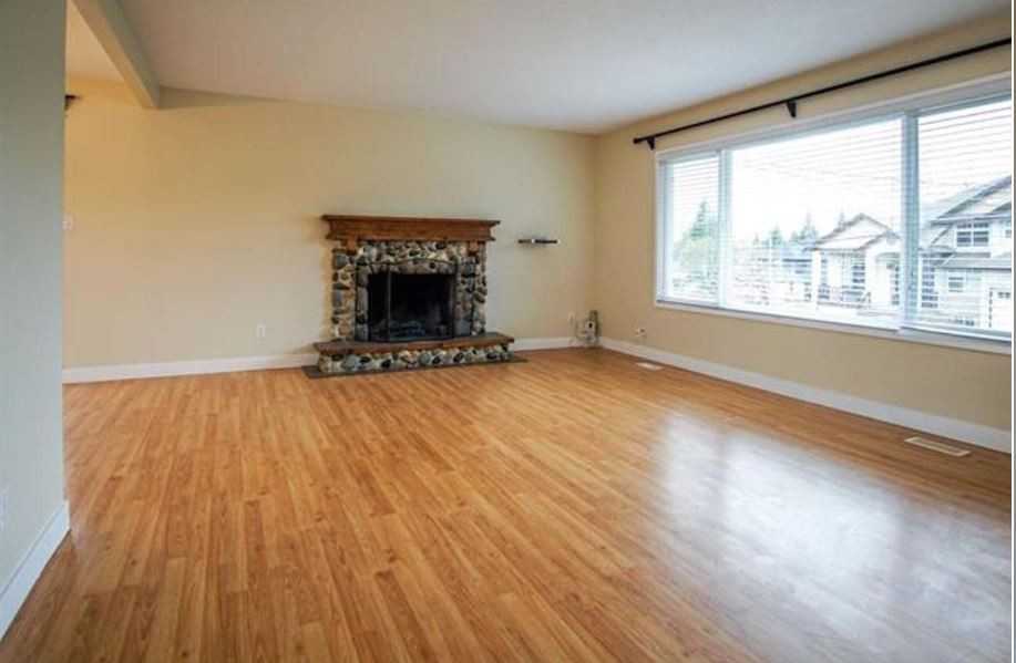 32360 Alpine Avenue - Photo 3 of 8