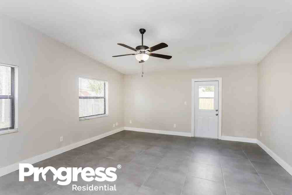7297 32nd Ave N - Photo 3 of 16