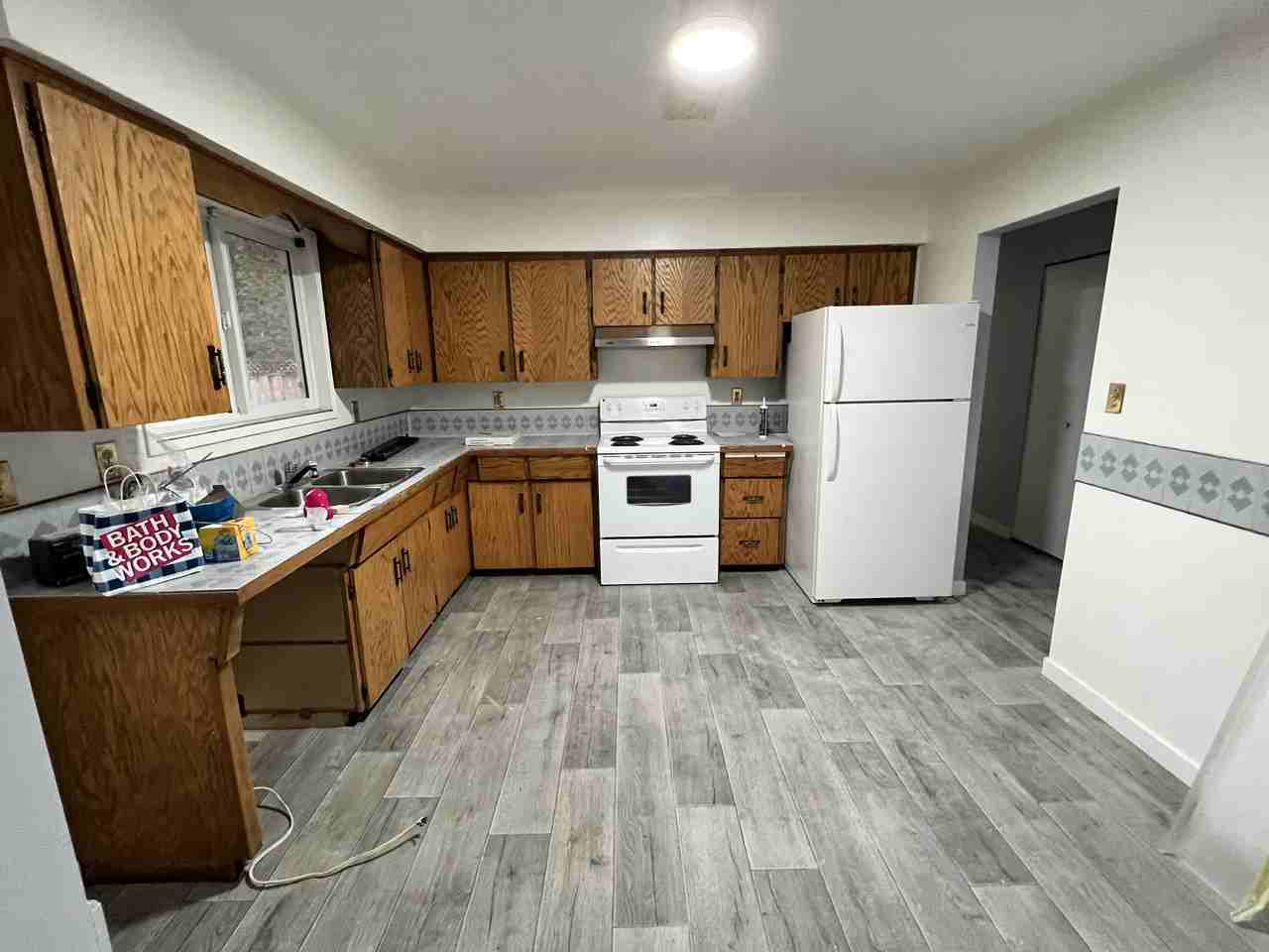 2659 Macbeth Crescent - Photo 2 of 13