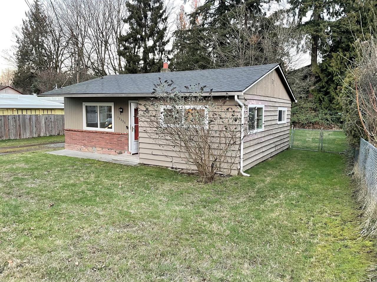 13256 3rd Ave S - Photo 2 of 13