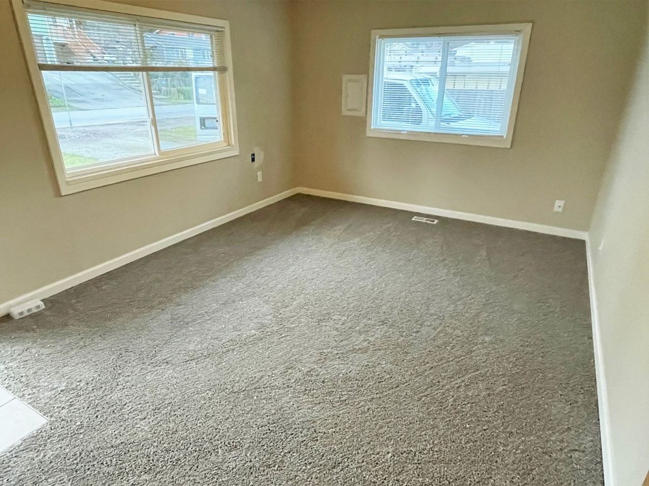 13256 3rd Ave S - Photo 3 of 13