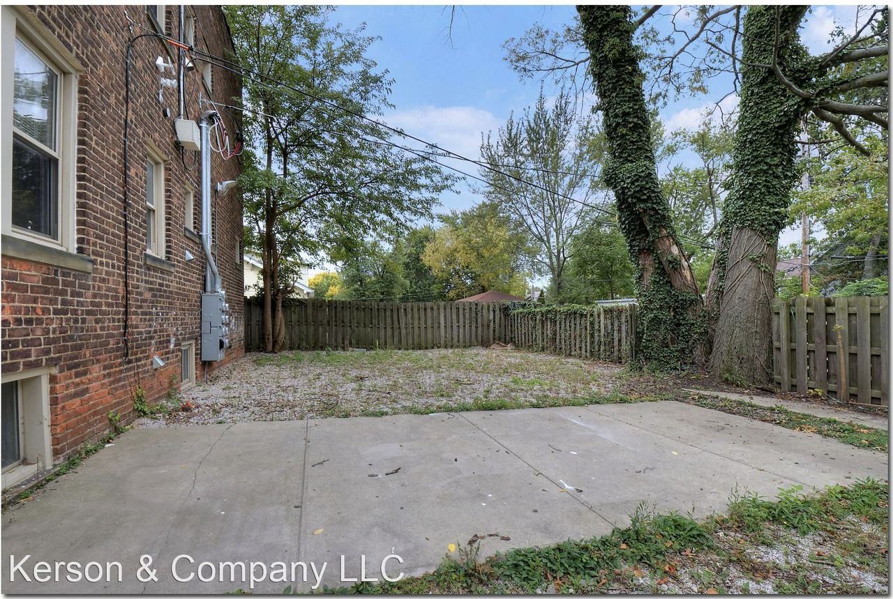 2018 Lakeland Avenue - Photo 2 of 28