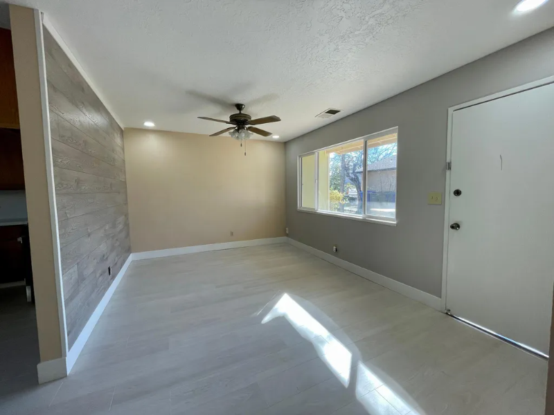 412 Persifer St #A - Photo 2 of 10