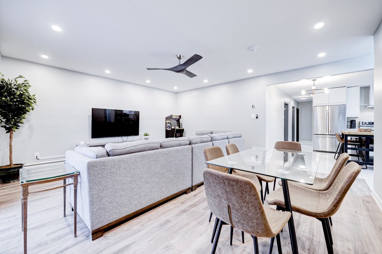 407 Kipling Avenue #3