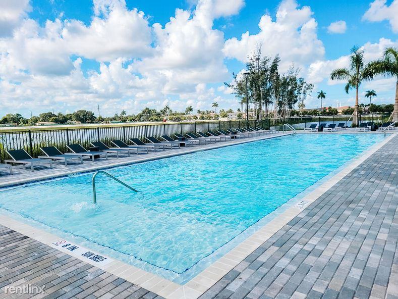 6727 W 4th Ave - Photo 3 of 9