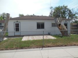 featured image of 3724 Roosevelt Ave