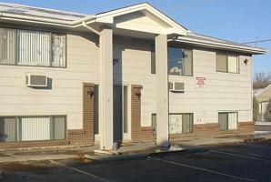 featured image of 1410 Lake Elmo Dr #6