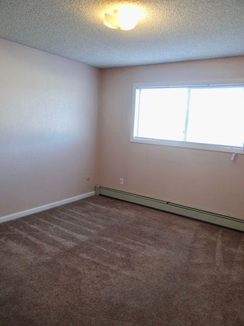 1410 Lake Elmo Dr #6 - Photo 4 of 6