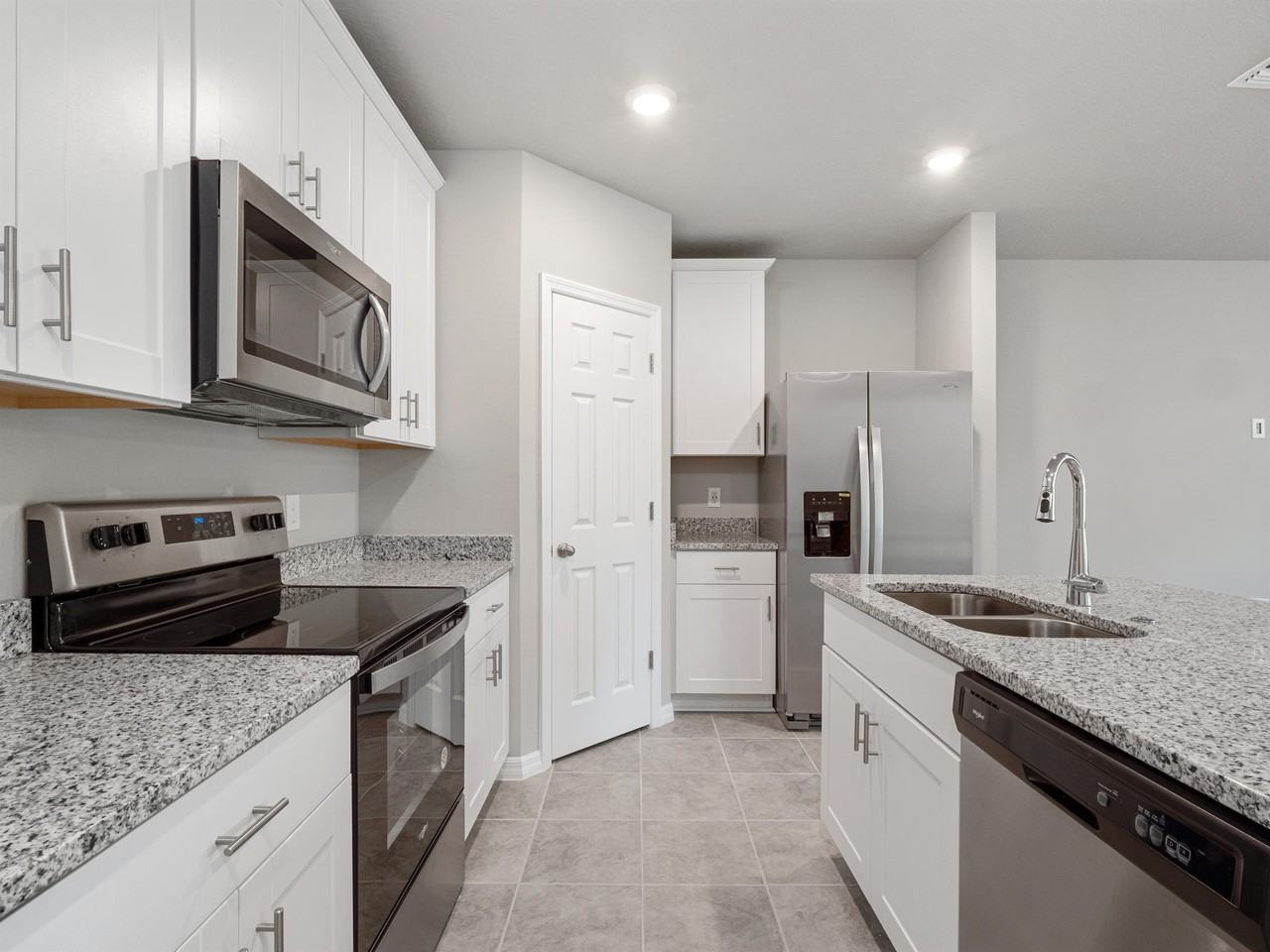 658 Legacy Loop #1 - Photo 7 of 50