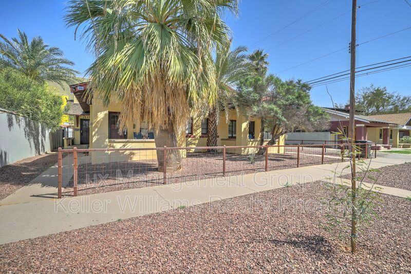 1121 N 5th St - Photo 3 of 19