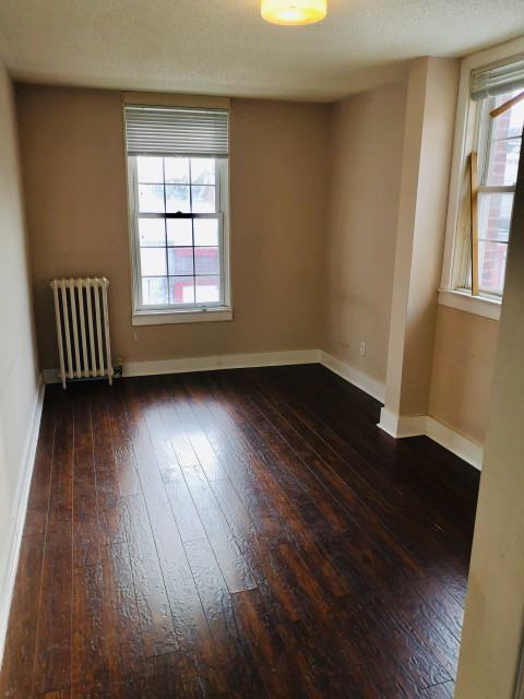 William St & Wellington St #4 - Photo 4 of 7