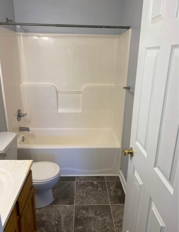 106 Kenilworth Ct - Photo 4 of 11