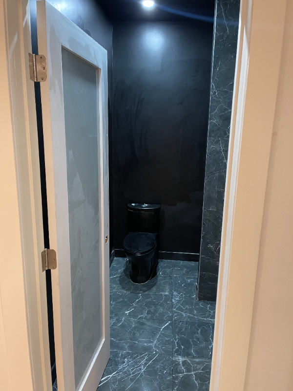 1246 S Clarkson St - Photo 3 of 8