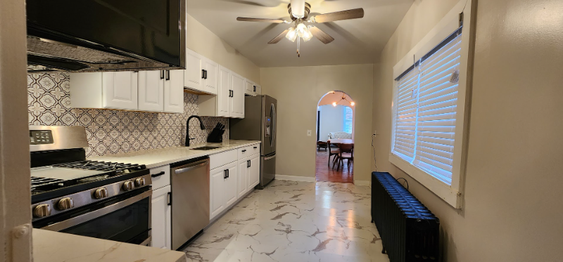 215 South Mount Street - Photo 6 of 28