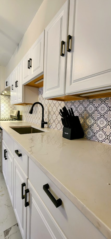 215 South Mount Street - Photo 7 of 28