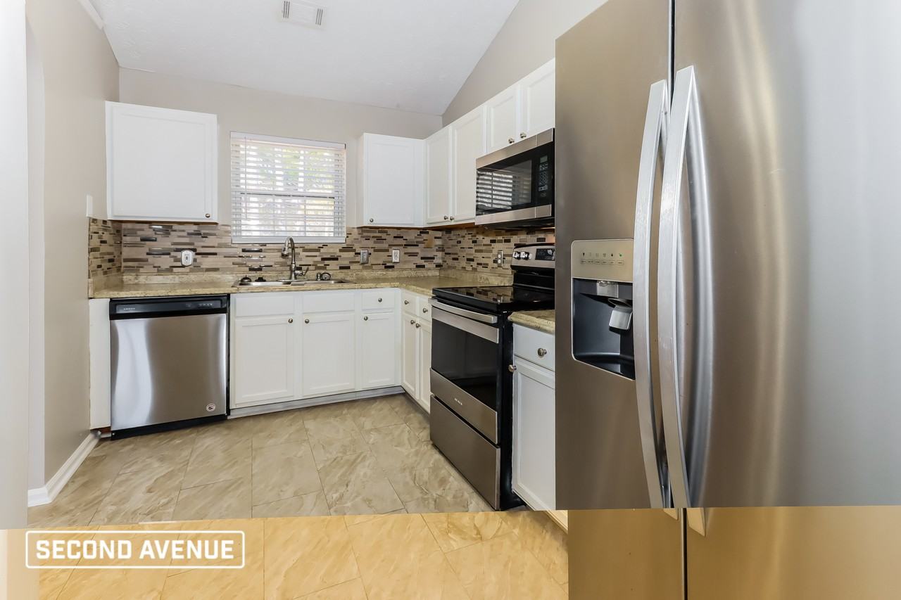 1234 Tara Rd - Photo 2 of 17