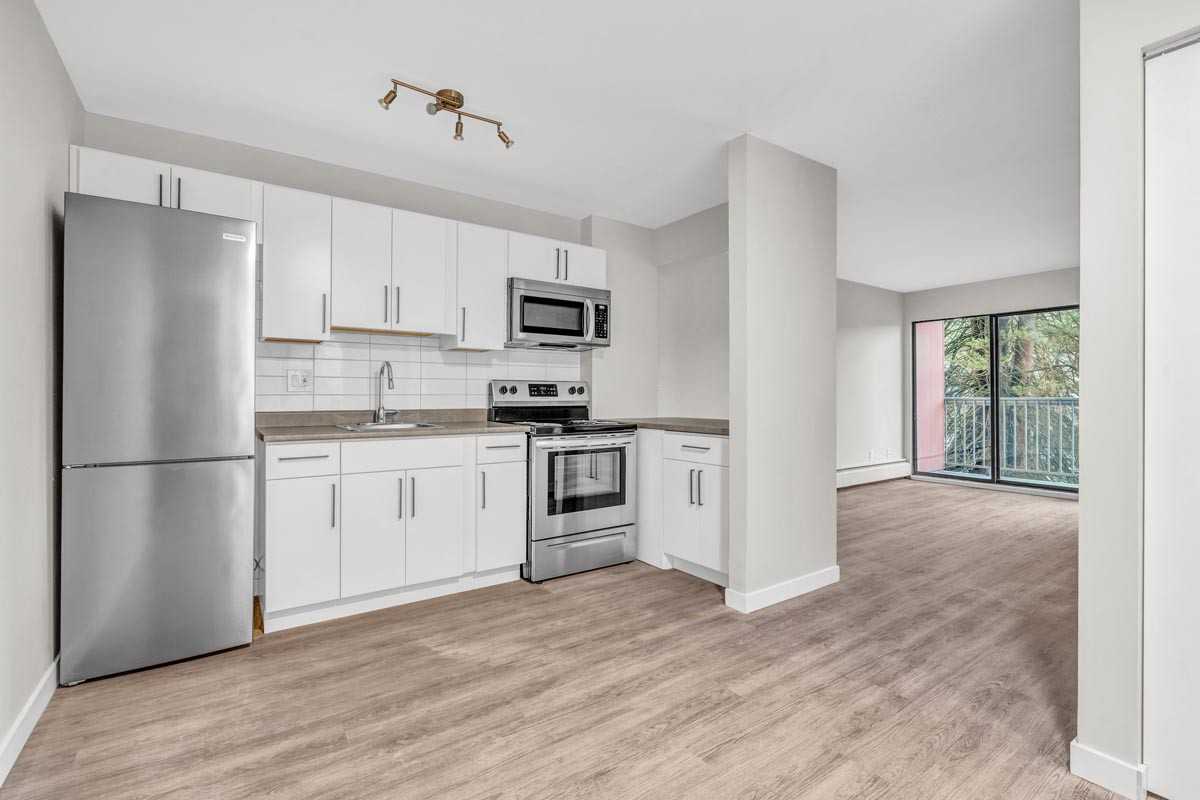 Surrey Gardens Apartments 12747 102 Ave, Surrey, BC V3V 3E6 Zumper