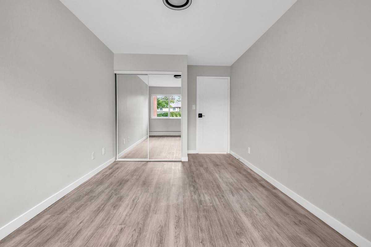 Surrey Gardens Apartments 12747 102 Ave, Surrey, BC V3V 3E6 Zumper