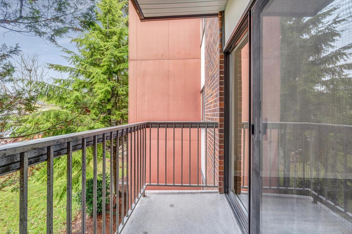 Surrey Gardens Apartments 12747 102 Ave, Surrey, BC V3V 3E6 Zumper