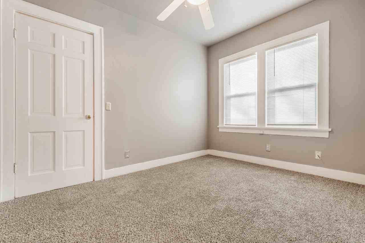 802 Northwest 31st Street #1 - Photo 6 of 14