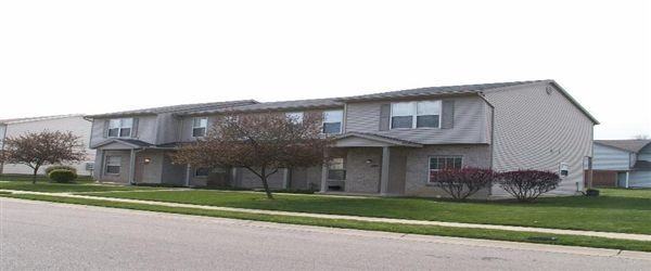 Brookwood Place TownHomes Piqua - Photo 3 of 13