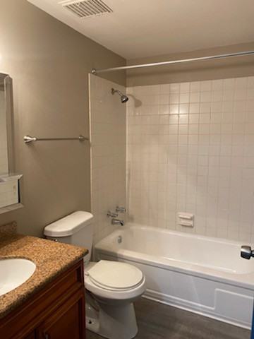 110 Gluck St #110B - Photo 6 of 16