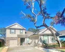 featured image of 14 6th Ave #1