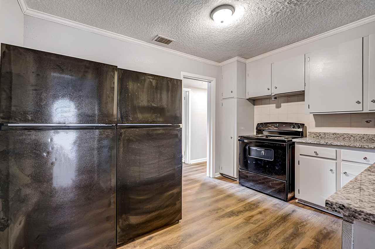 Norde Dr W - Photo 4 of 10