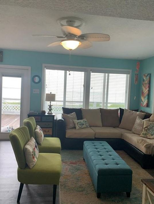 13123 Gulf Beach Dr - Photo 3 of 6