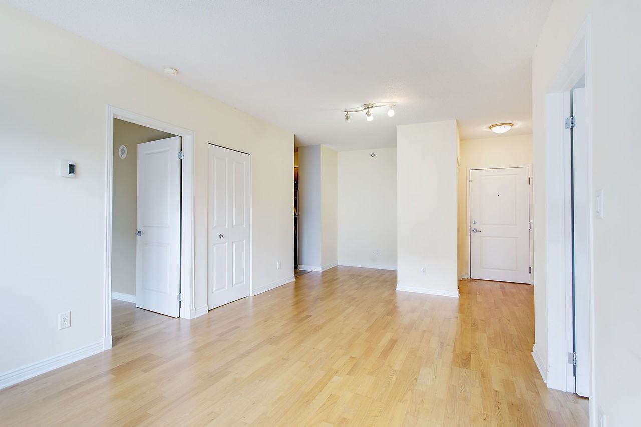 550 Rue Jean d'Estrées #503 - Photo 6 of 33