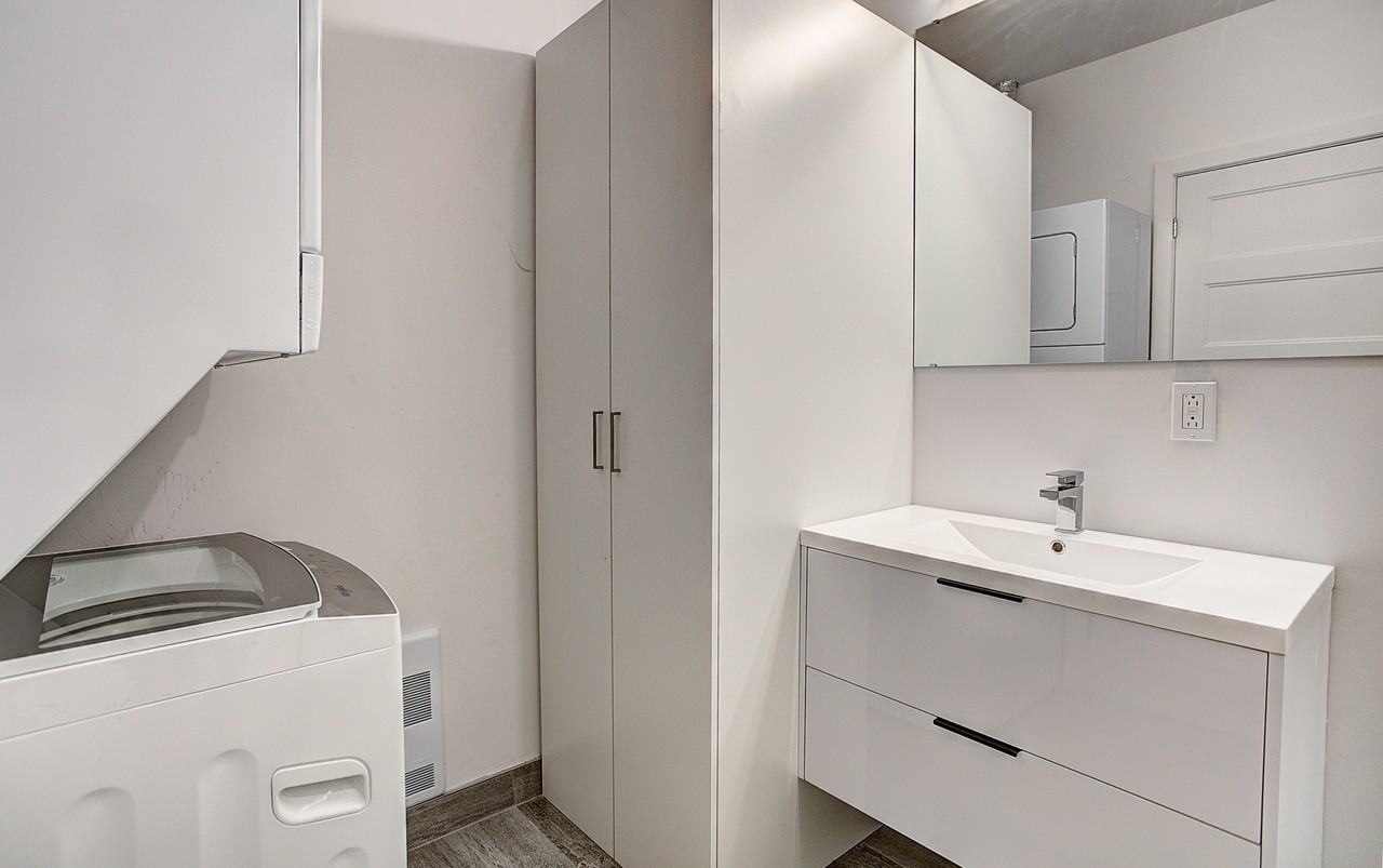 5185 Boulevard Saint-Laurent - Photo 3 of 11